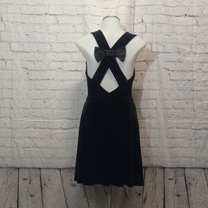 Cute comfy stretch velvet cross back bow mini